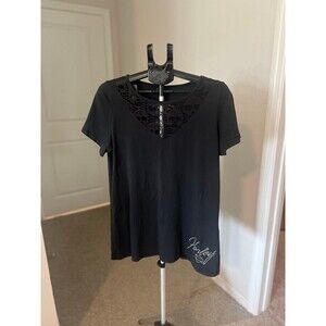 Harley Davidson Lace Skull V-Neck Tee Shirt Women’s Size XL